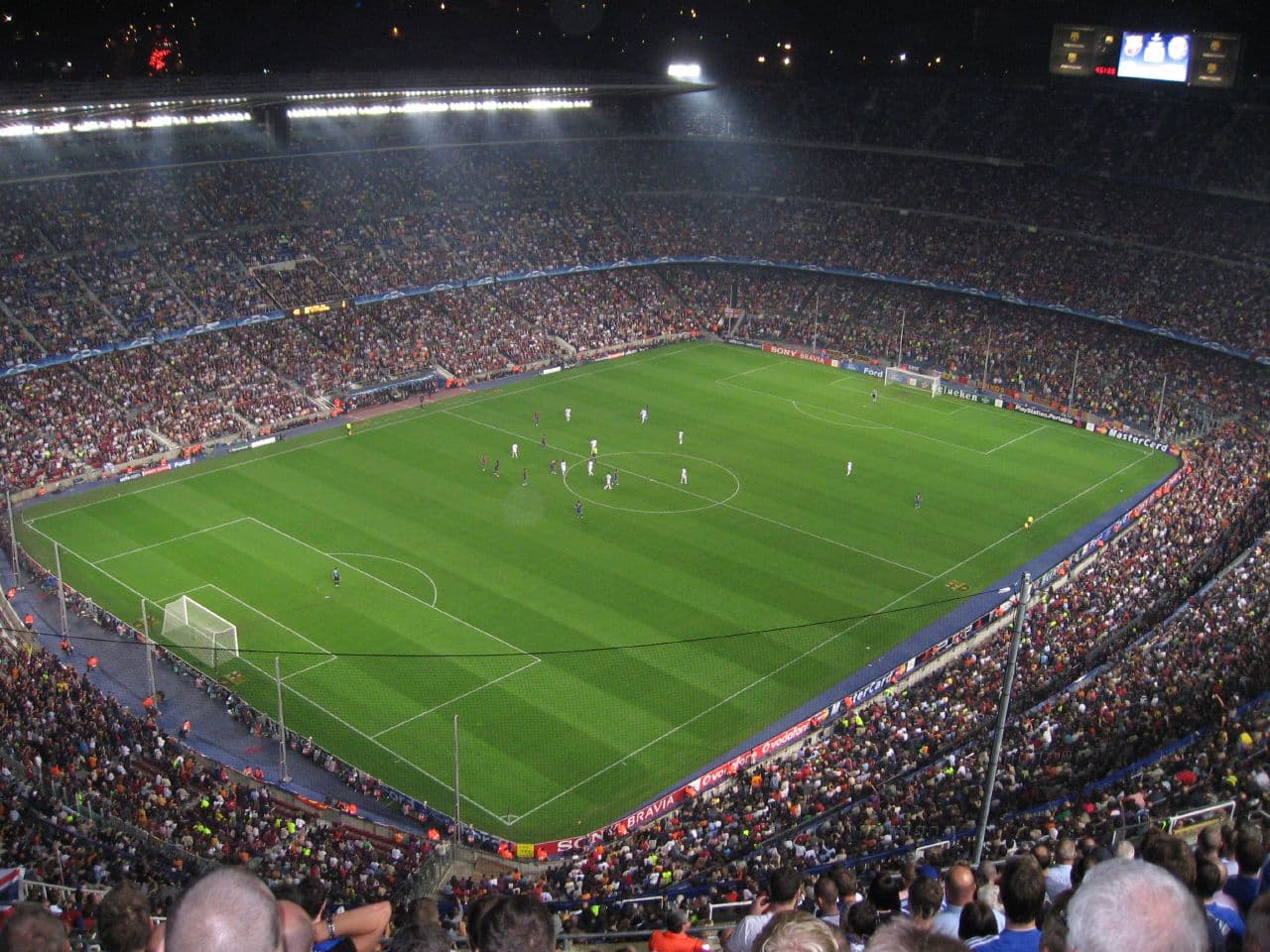 Barcelona’s Clásico date is set and the title picture just became sharper